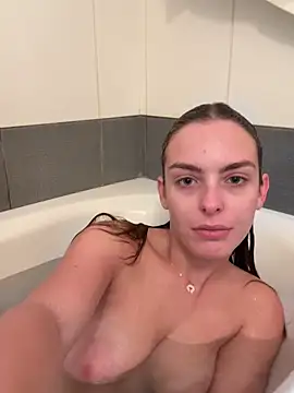 MrAndMrsSavage online show from 10-20-25, 03:23