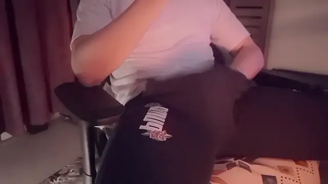 meow199410 online show from 11-19-25, 05:24