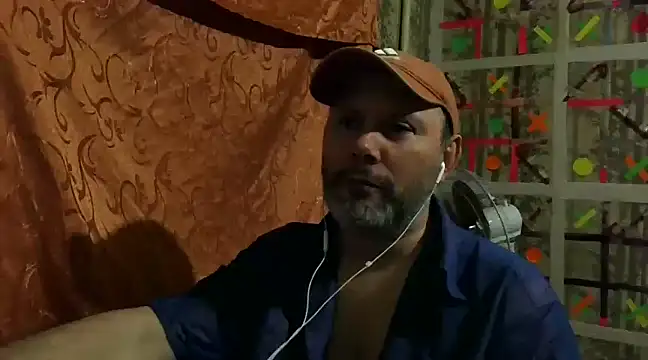 AgnichBan online show from 12-26-24, 03:42