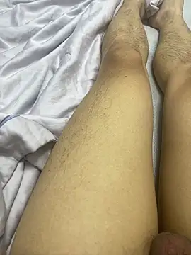 Snapshot of Jasonxy00 chatting on 10-11-25, 04:05 Jasonxy00 online show from 10-11-25, 04:05