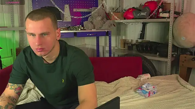 Snapshot of vance_rulez chatting on 03-02-25, 08:27 vance rulez online show from 03-02-25, 08:27