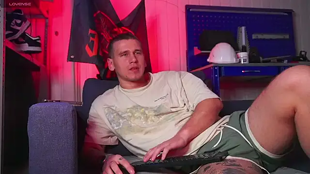 Snapshot of vance_rulez chatting on 10-03-25, 05:04 vance rulez online show from 10-03-25, 05:04