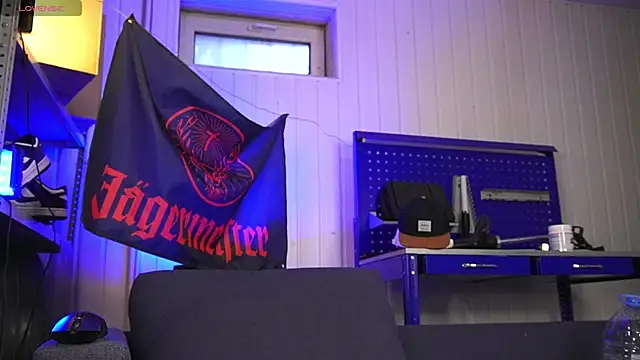 Snapshot of vance_rulez chatting on 10-13-25, 06:13 vance rulez online show from 10-13-25, 06:13