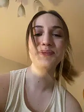 Snapshot of Emily_the_temptress_ chatting on 12-21-24, 08:18 Emily the temptress online show from 12-21-24, 08:18