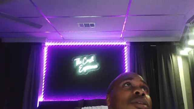 Snapshot of Dcrush17 chatting on 12-13-24, 07:58 Dcrush17 online show from 12-13-24, 07:58