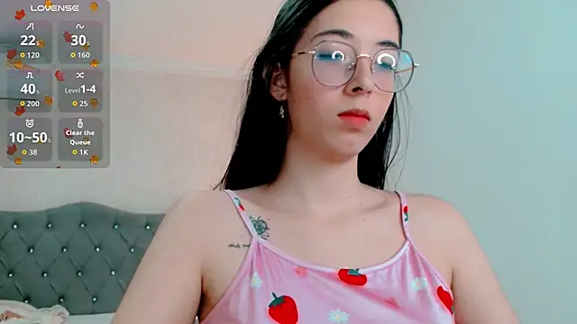 Snapshot of brooklove_doll chatting on 10-10-25, 02:21 brooklove doll online show from 10-10-25, 02:21