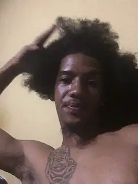 Snapshot of lionheart05 chatting on 12-10-24, 07:22 lionheart05 online show from 12-10-24, 07:22