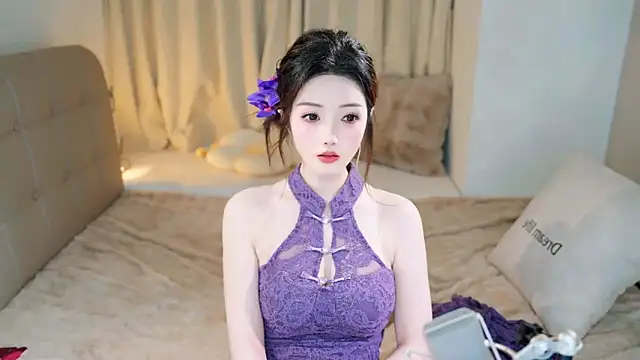 Eimile online show from 03-10-25, 02:59