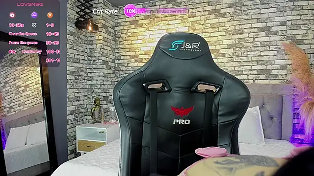 ariadna milano online show from 01-27-25, 12:48