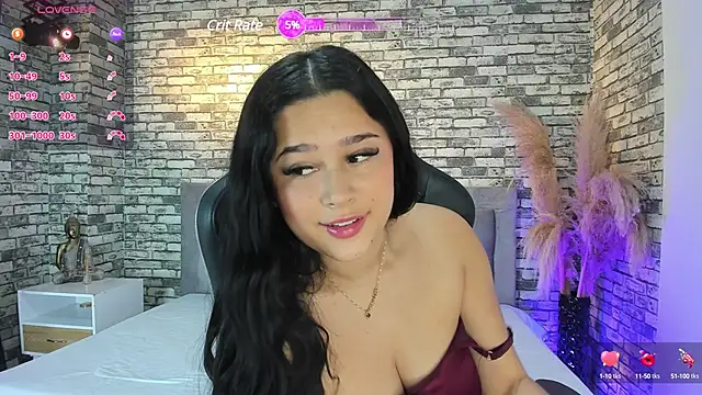 ariadna milano online show from 01-30-25, 12:48