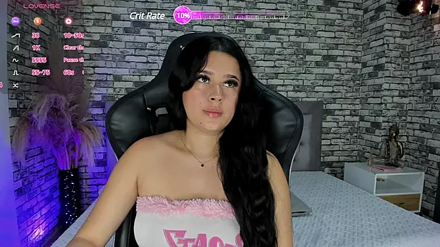 ariadna milano online show from 02-11-25, 04:24