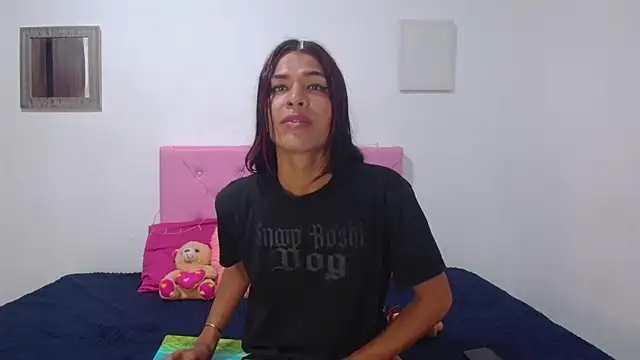 issa kitty online show from 03-07-25, 03:51