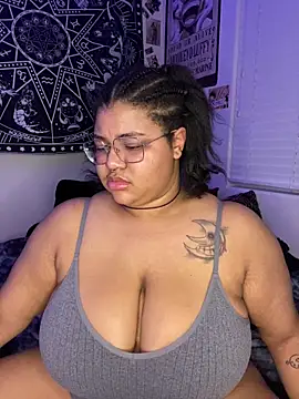 Snapshot of Ectorius chatting on 02-07-25, 03:34 Ectorius online show from 02-07-25, 03:34