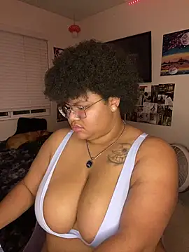 Snapshot of Ectorius chatting on 03-22-25, 02:27 Ectorius online show from 03-22-25, 02:27