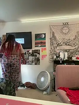 Snapshot of Ectorius chatting on 09-10-25, 12:21 Ectorius online show from 09-10-25, 12:21