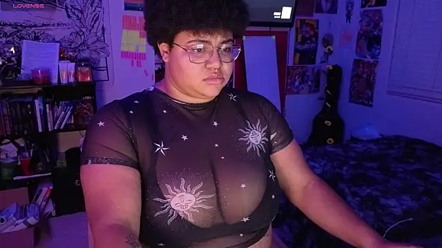 Snapshot of Ectorius chatting on 10-18-25, 12:24 Ectorius online show from 10-18-25, 12:24