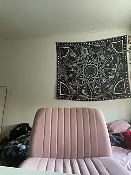 Ectorius online show from 12-15-25, 02:32