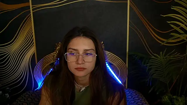 ValeryRoyale online show from 01-25-25, 09:04