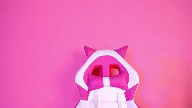 Snapshot of Mereo_leona chatting on 12-14-24, 11:23 Mereo leona online show from 12-14-24, 11:23