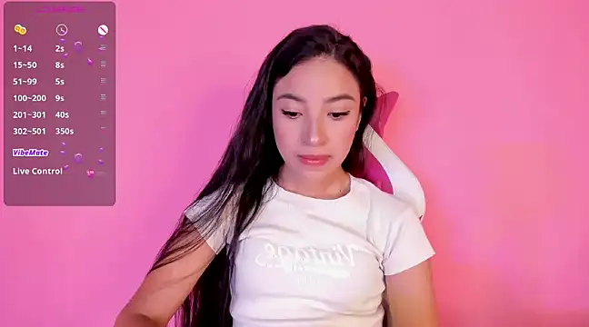 Snapshot of Mereo_leona chatting on 01-24-25, 09:58 Mereo leona online show from 01-24-25, 09:58