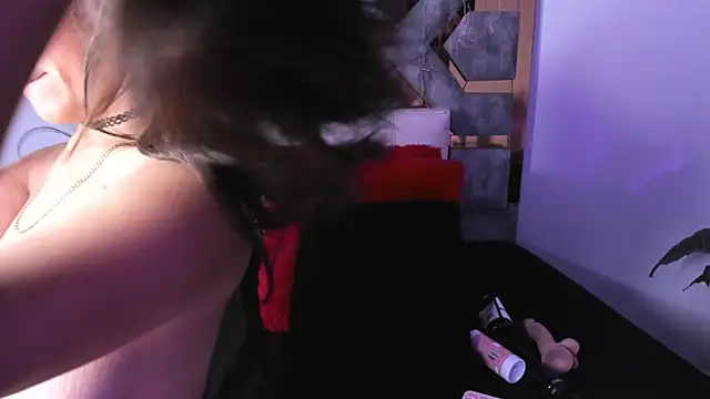 BRITHANY SPARK online show from 12-26-24, 10:09