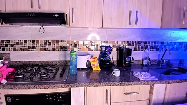 BRITHANY SPARK online show from 02-22-25, 10:52