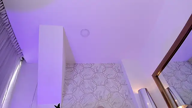 Snapshot of Foxy200__ chatting on 10-09-25, 07:56 Foxy200 online show from 10-09-25, 07:56