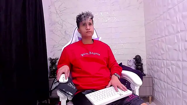 Im Milan Rs online show from 02-04-25, 12:19