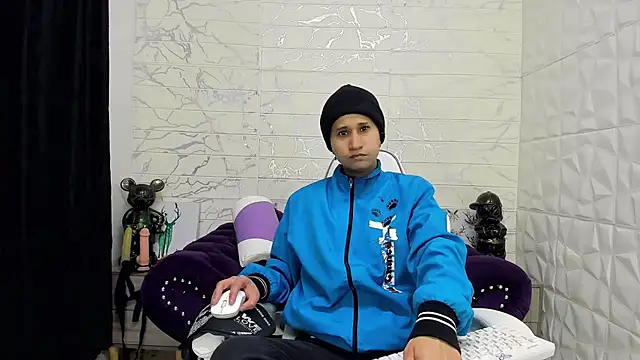 Im Milan Rs online show from 02-08-25, 12:06