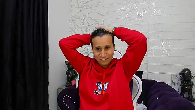 Im Milan Rs online show from 02-18-25, 09:43