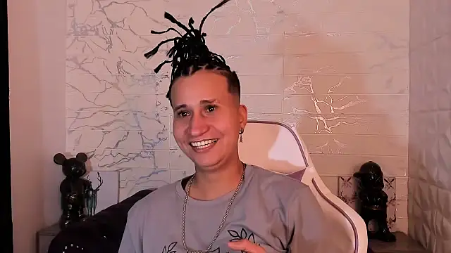 Im Milan Rs online show from 02-23-25, 03:13