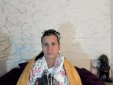 Im Milan Rs online show from 02-28-25, 07:15