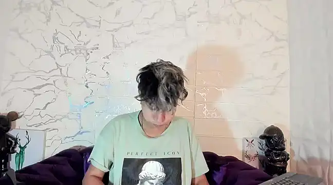 Im Milan Rs online show from 03-14-25, 01:59