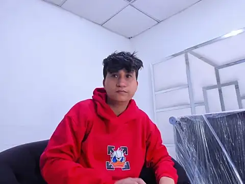 Im Milan Rs online show from 09-26-25, 04:05