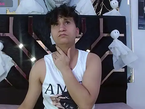 Im Milan Rs online show from 10-22-25, 07:02