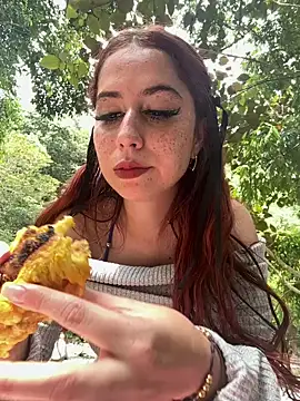 HannaSmiith online show from 01-21-25, 05:09