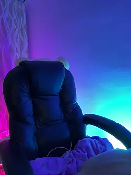 HannaSmiith online show from 02-28-25, 10:20