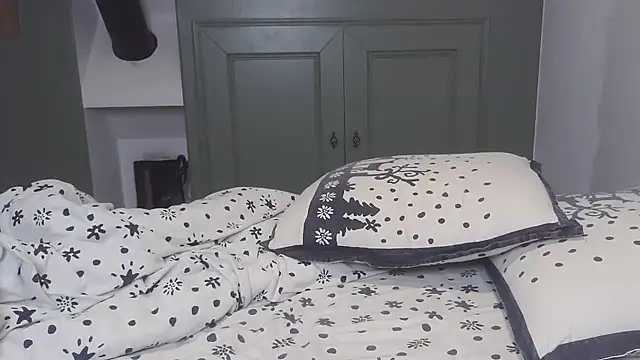 carlaaa online show from 02-06-25, 10:10