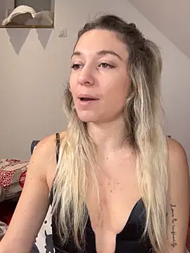 carlaaa online show from 12-02-25, 10:27