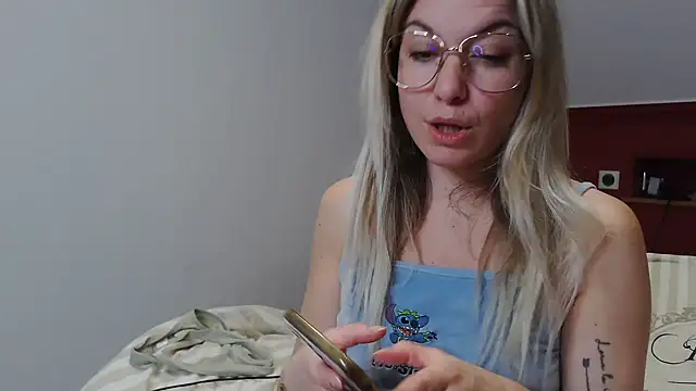 carlaaa online show from 04-16-26, 09:39