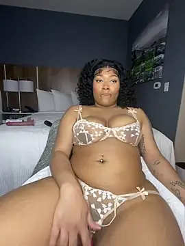 Snapshot of dvtbvby chatting on 02-20-25, 11:32 dvtbvby online show from 02-20-25, 11:32