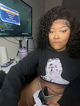 Snapshot of dvtbvby chatting on 03-03-25, 08:32 dvtbvby online show from 03-03-25, 08:32