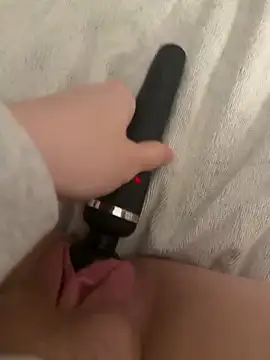 Snapshot of luisa1 chatting on 03-01-26, 07:49 luisa1 online show from 03-01-26, 07:49