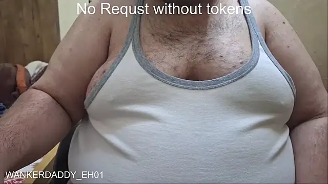 Snapshot of WANKERDADDY_EH01 chatting on 12-18-24, 05:31 WANKERDADDY EH01 online show from 12-18-24, 05:31