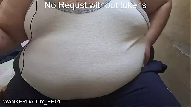 Snapshot of WANKERDADDY_EH01 chatting on 12-29-24, 05:12 WANKERDADDY EH01 online show from 12-29-24, 05:12