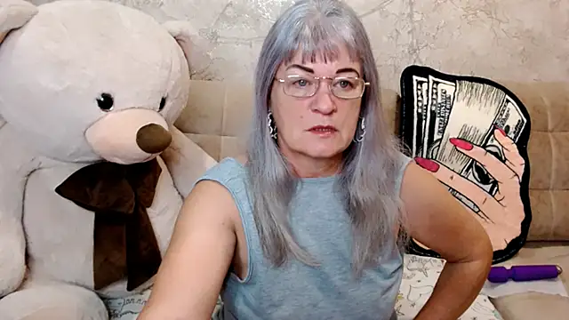 Snapshot of SiberiabBerry chatting on 11-03-25, 11:04 SiberiabBerry online show from 11-03-25, 11:04