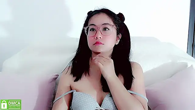 Snapshot of mariana_katto chatting on 03-13-25, 09:05 mariana katto online show from 03-13-25, 09:05