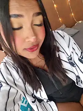 Mariangel 11 online show from 11-24-25, 01:44