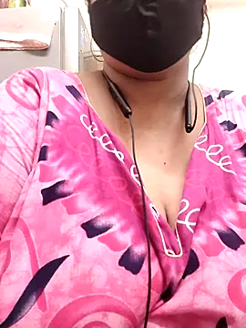 zeepe19 online show from 04-23-26, 03:19