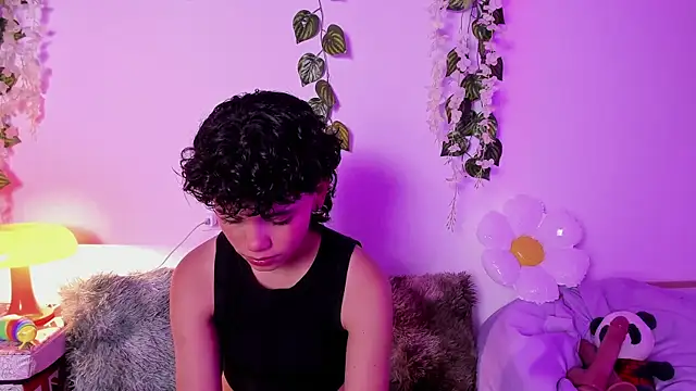 fernanda indie online show from 10-18-25, 07:36